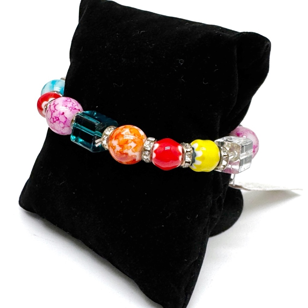 Carol for Eva Graham Multicolor Beaded Stretch Bracelet - Picture 6 of 9